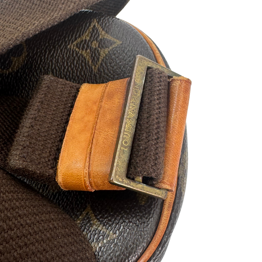 LOUIS VUITTON ボディバッグ モノグラム