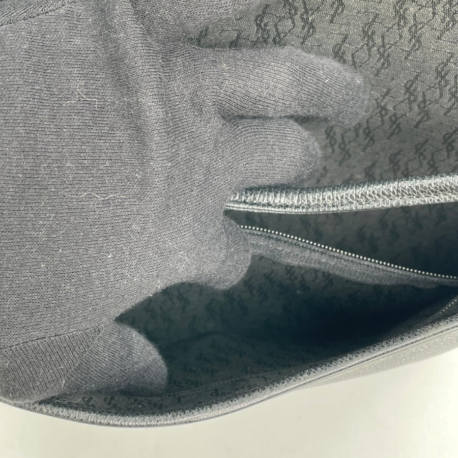 Yves saint laurent カサンドラロゴ ショルダーバック