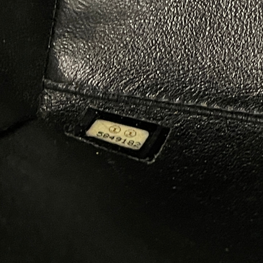 CHANEL レザー マトラッセ ワンショルダーバッグ