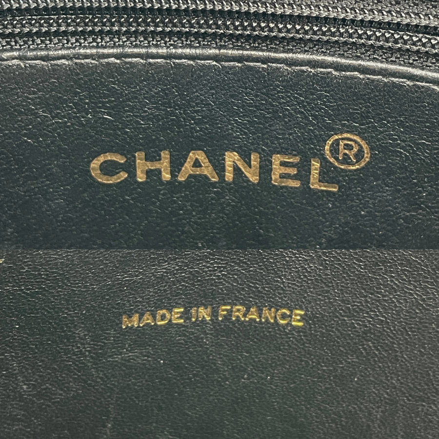 CHANEL キャビアチェーントートバッグ