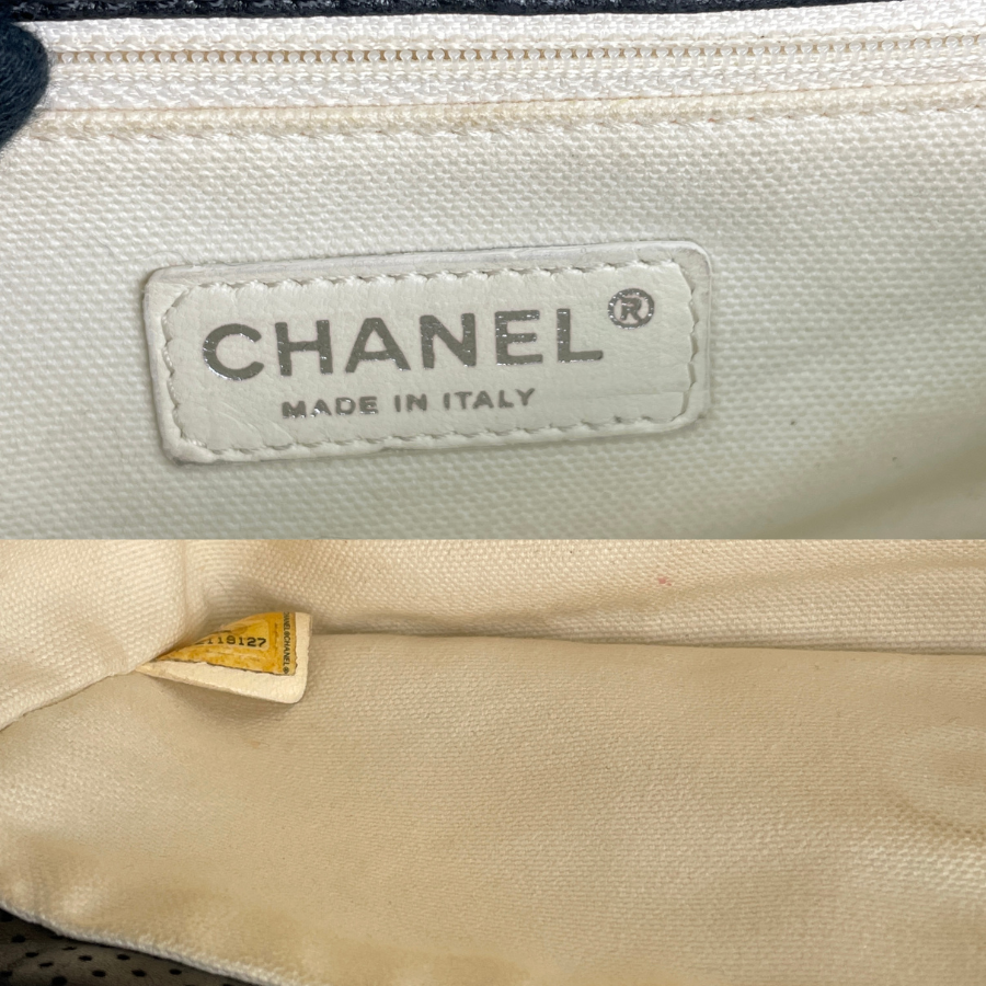 CHANEL チェーンショルダー バッグ パンチング