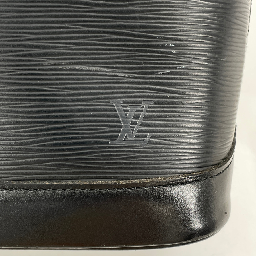 LOUIS VUITTON エピ アルマBB