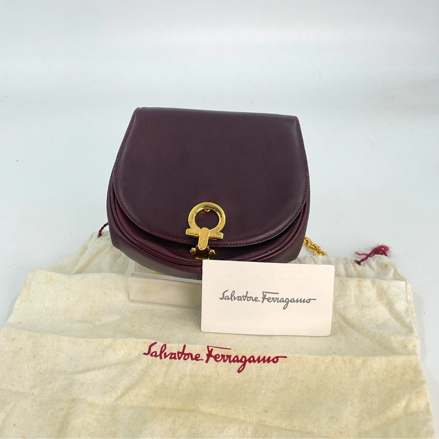 Ferragamo ガンチーニ ショルダーバッグ レザー