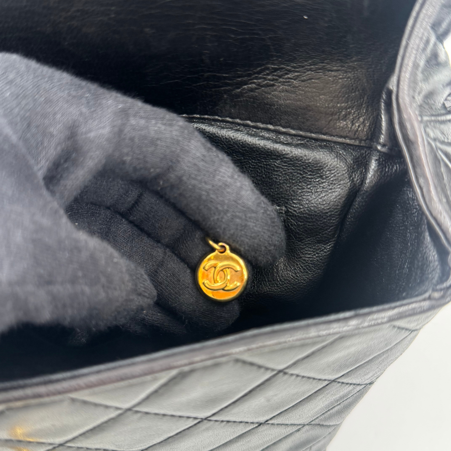 CHANEL ショルダー ラムスキン