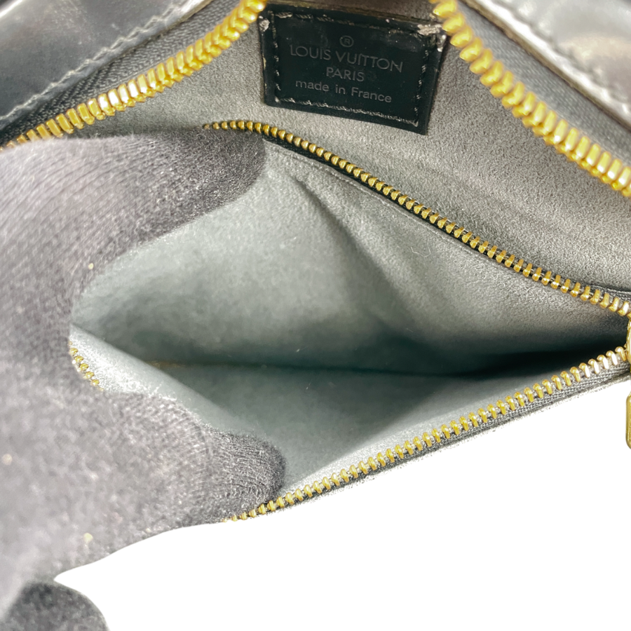 LOUIS VUITTON エピ ポンヌフ