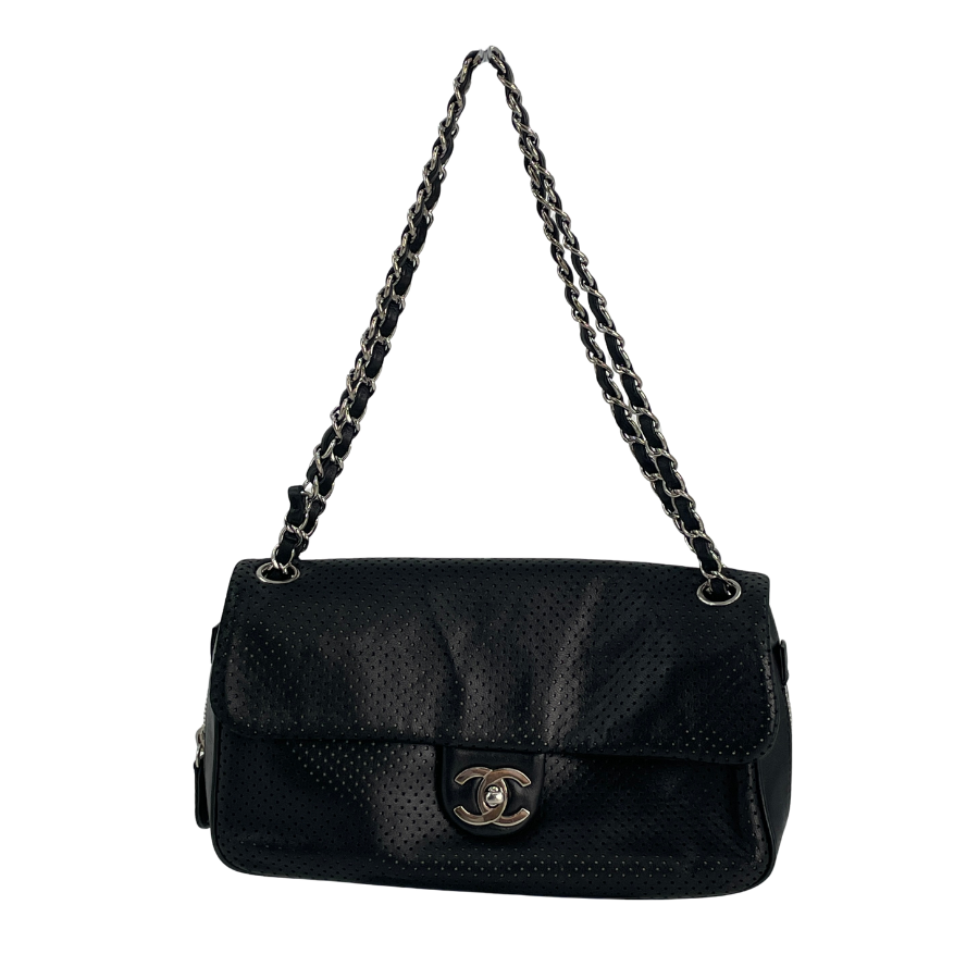 CHANEL チェーンショルダー バッグ パンチング