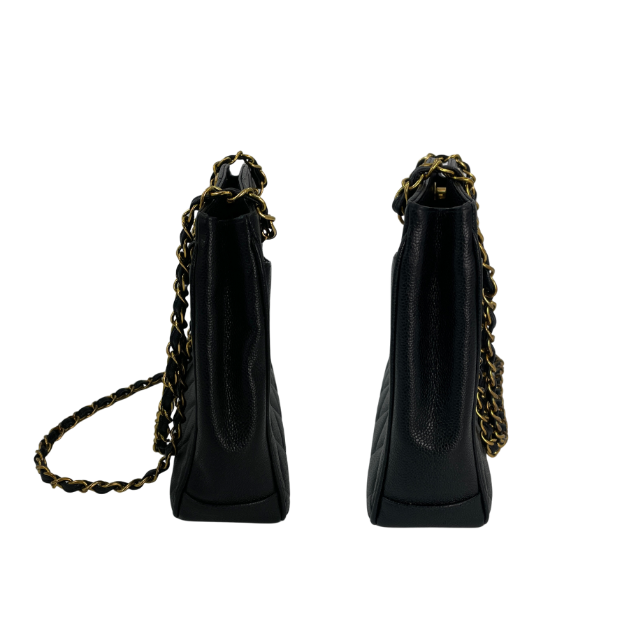 CHANEL キャビアチェーントートバッグ