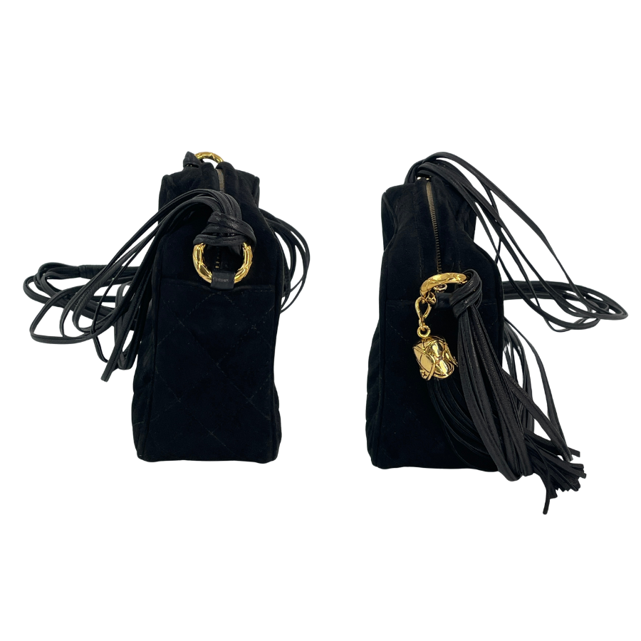 CHANEL ショルダーバッグ 黒 スエード