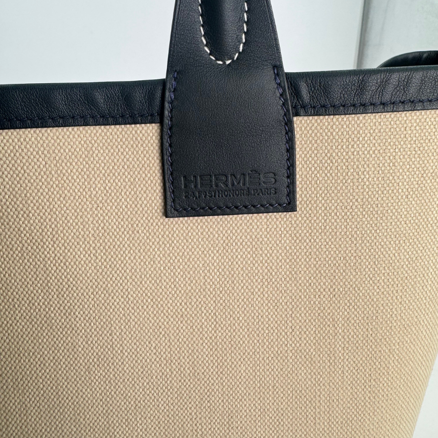 HERMES スティープル28