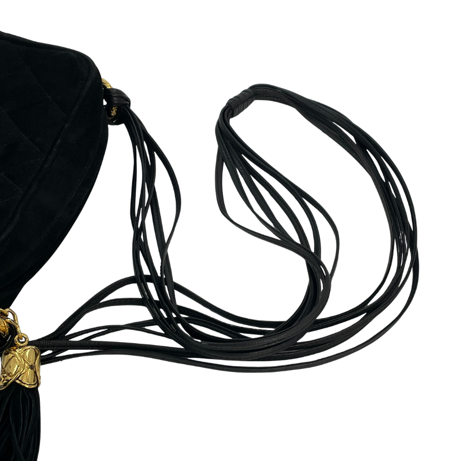 CHANEL ショルダーバッグ 黒 スエード