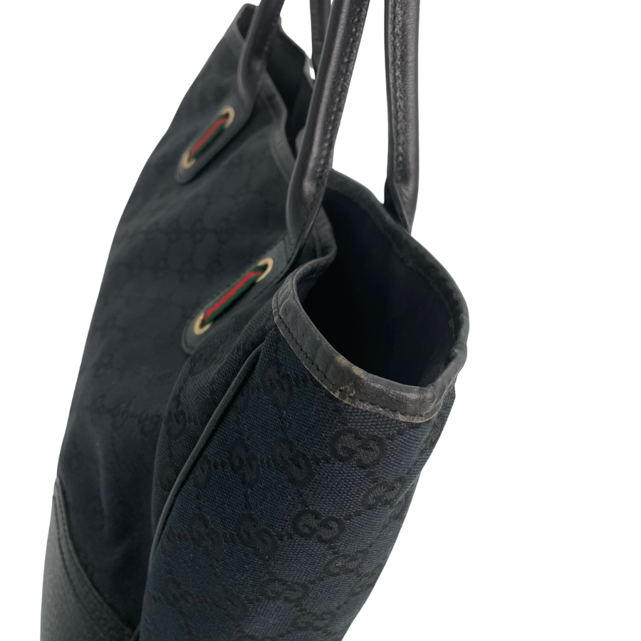 GUCCI GGキャンバス ブラック ハンドバッグ