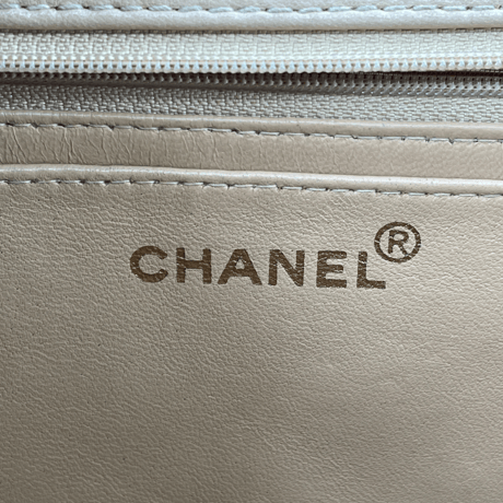 CHANEL ショルダーバッグ