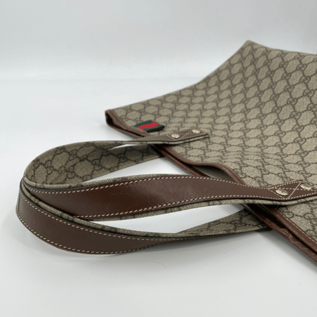 GUCCI GGスプリームトートバッグ