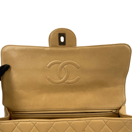 CHANEL ショルダーバッグ