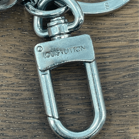 LOUIS VUITTON キーホルダー シルバー メッキ
