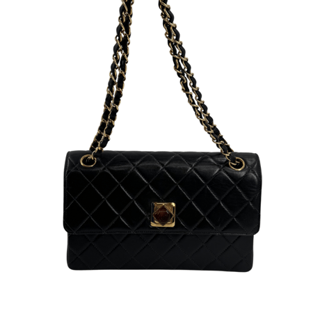 CHANEL マトラッセ ショルダーバッグ