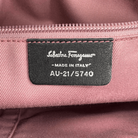 Ferragamo 2WAYバッグ