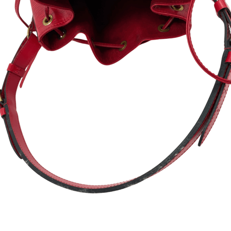 LOUIS VUITTON ショルダーバッグ エピ プチ・ノエ