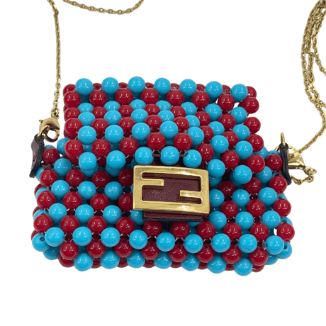 FENDI イヤホンケース チェーンショルダー