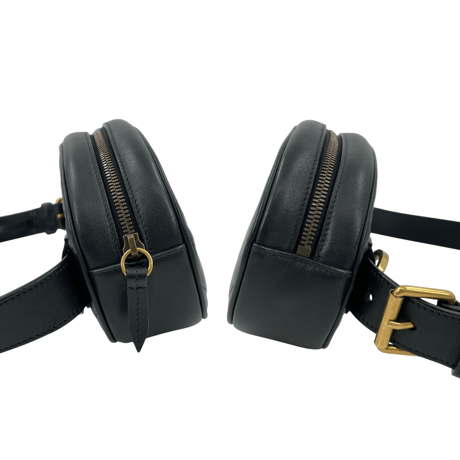 GUCCI ボディーバッグ