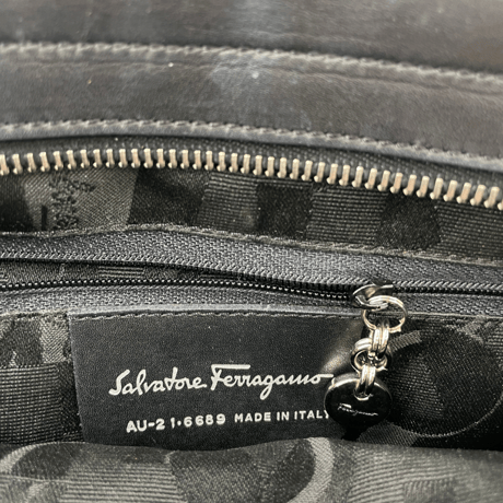 Ferragamo ヴァラ ハンドバッグ