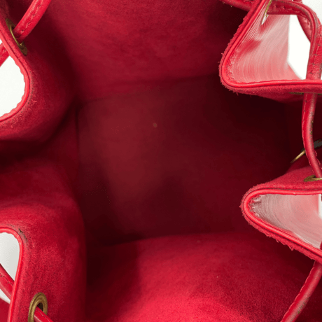 LOUIS VUITTON ショルダーバッグ エピ プチ・ノエ