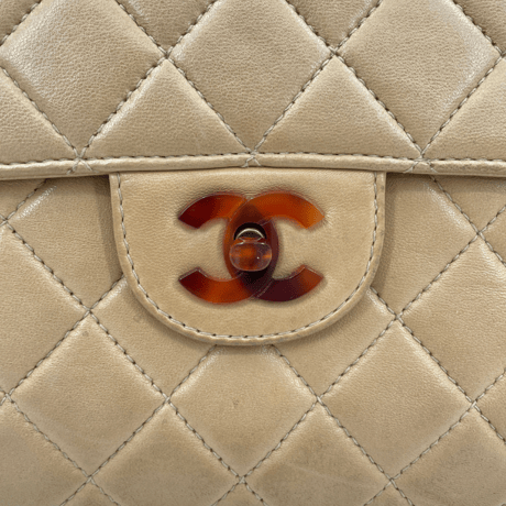 CHANEL ショルダーバッグ