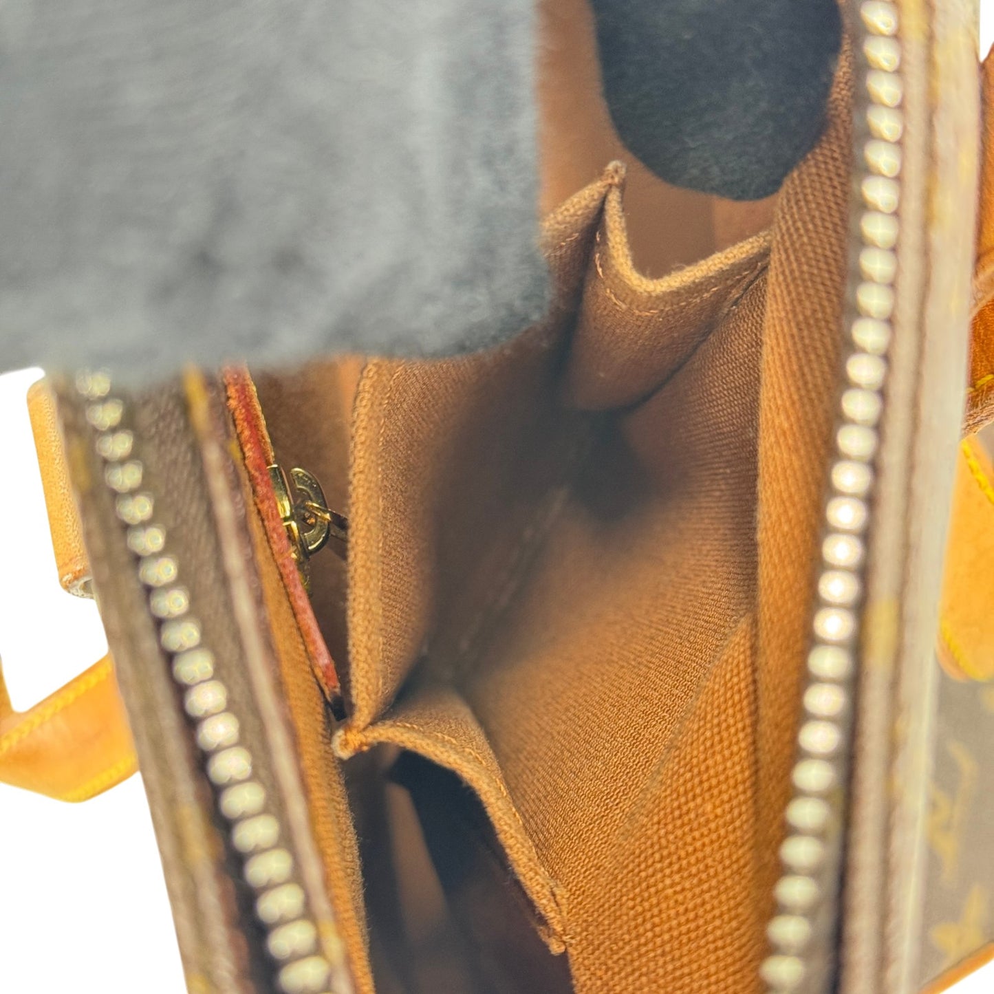 LOUIS VUITTON モノグラム カバ ピアノ M51148 ショルダーバッグ