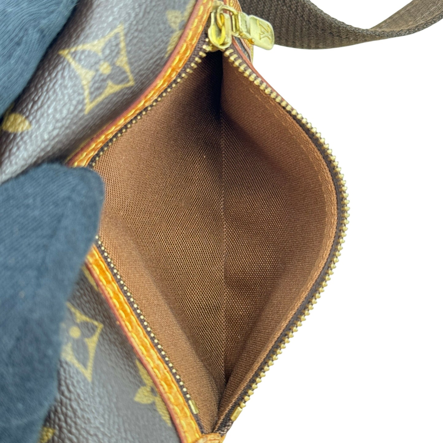 LOUIS VUITTON ウエストバッグ ボスフォール モノグラムM40108