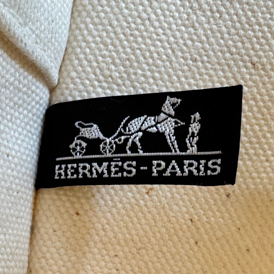 HERMES ホワイト x ブルー ボラボラMM ハンドバッグ