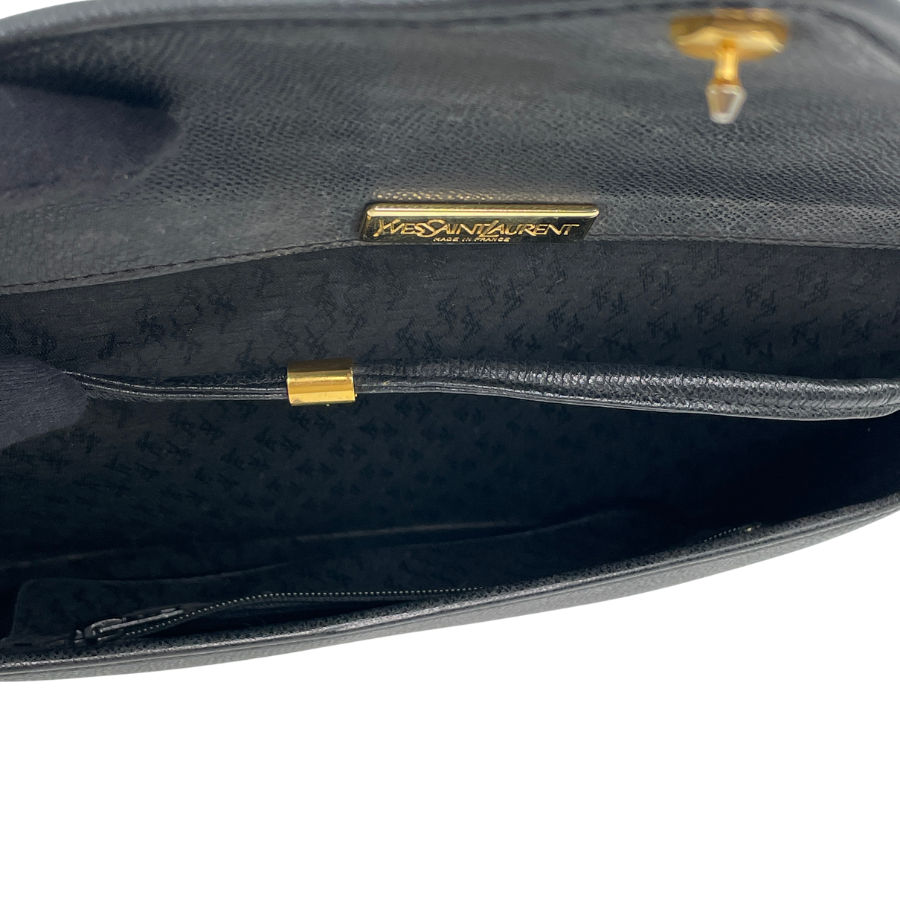 Yves saint laurent カサンドラロゴ ショルダーバック