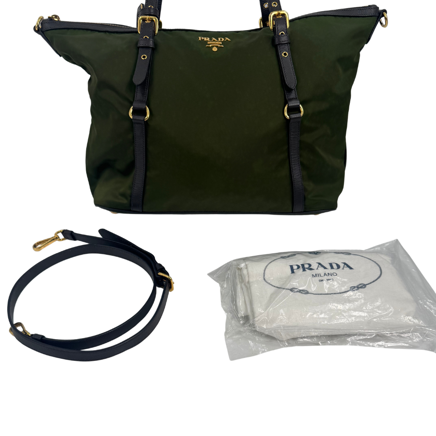 PRADA 2WAYバッグ  ナイロン  グリーン