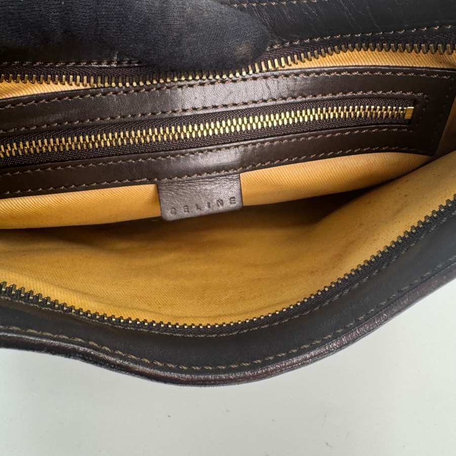 CELINE　ショルダーバッグ　茶　F525