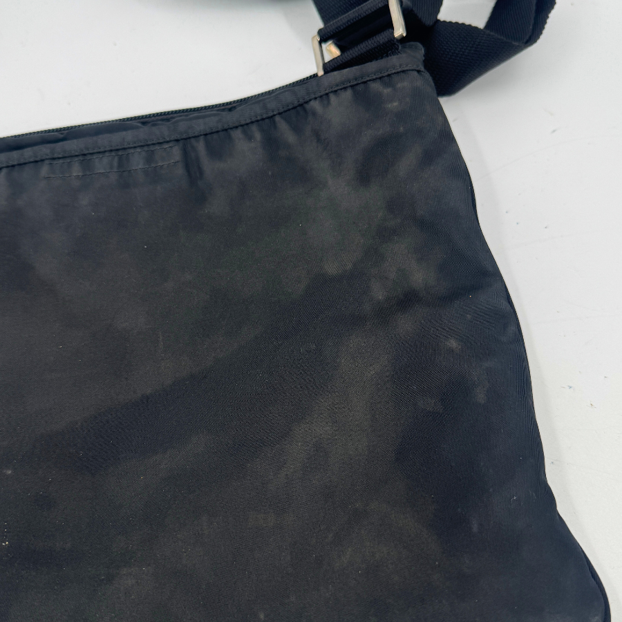 PRADA　スポーツ　ショルダー　テスート