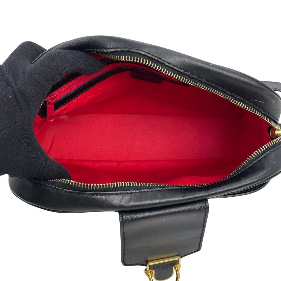 CELINE　レザーショルダー