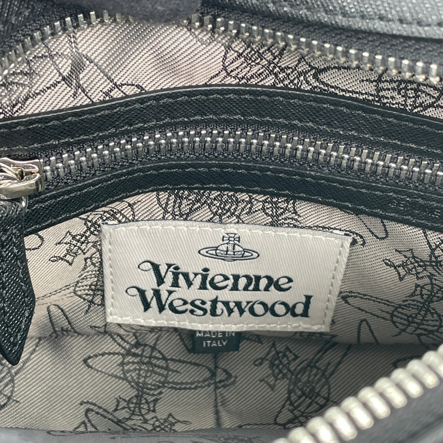 Vivienne Westwood　レザー  ショルダーバッグ