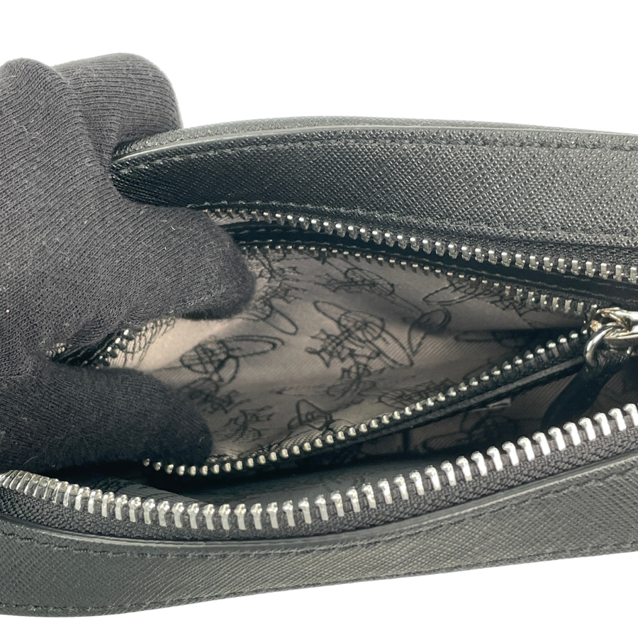 Vivienne Westwood　レザー  ショルダーバッグ