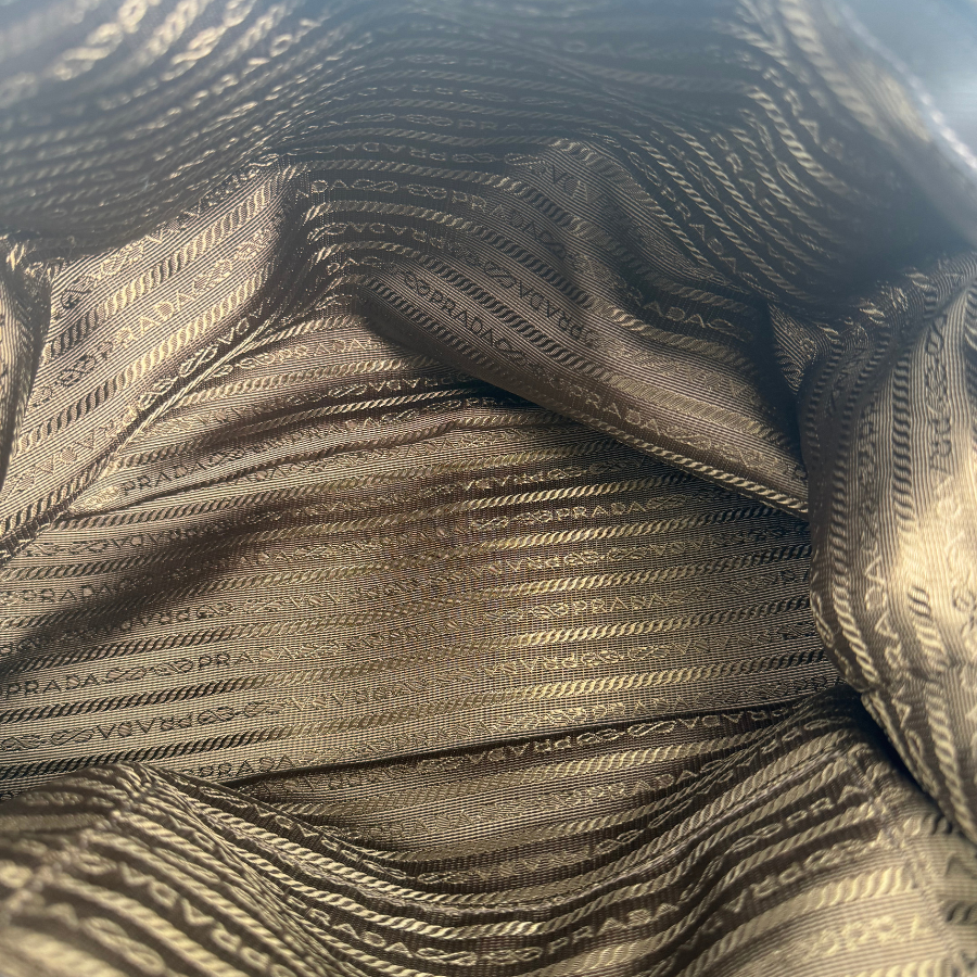 PRADA 2WAYバッグ  ナイロン  グリーン