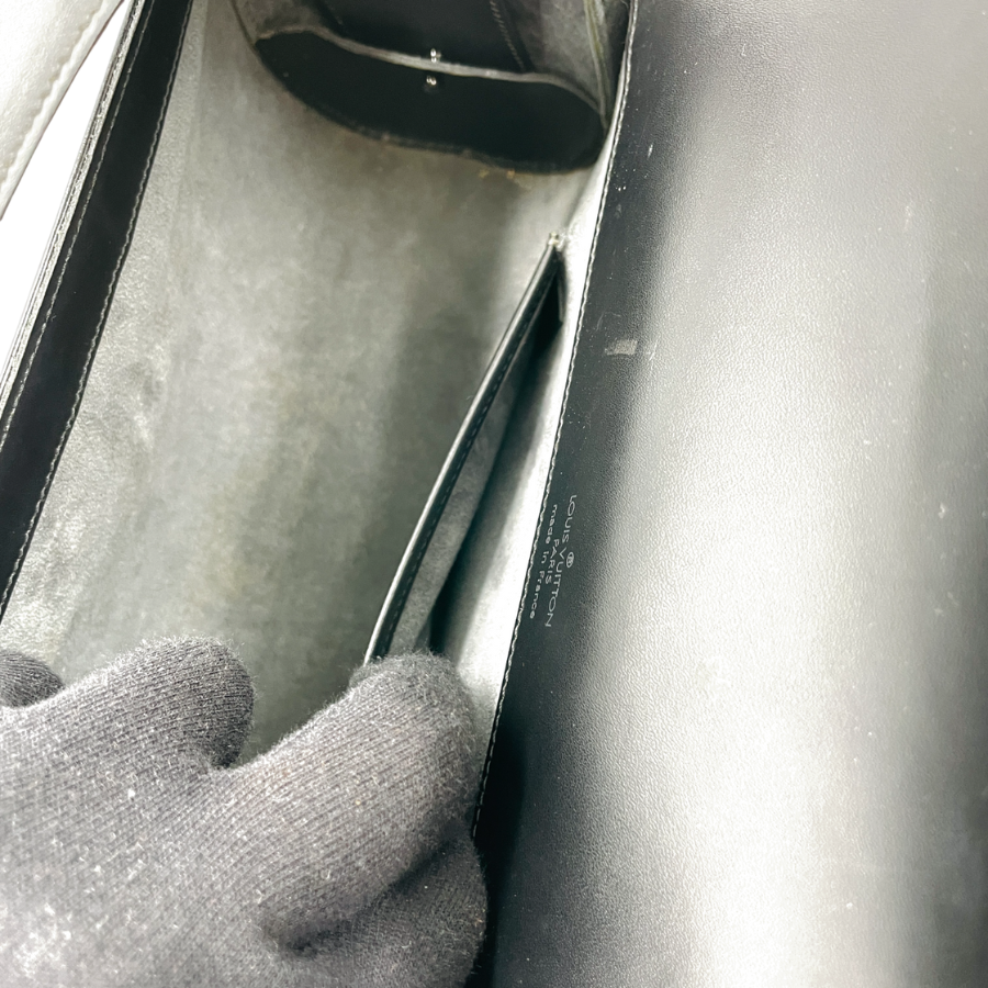 LOUIS VUITTON エピ ノクターンPM ショルダー