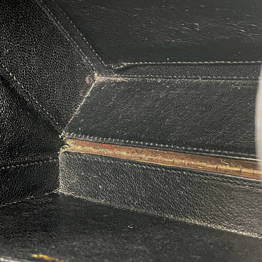 CHANEL　マトラッセ　ハンドバッグ　ラムスキン