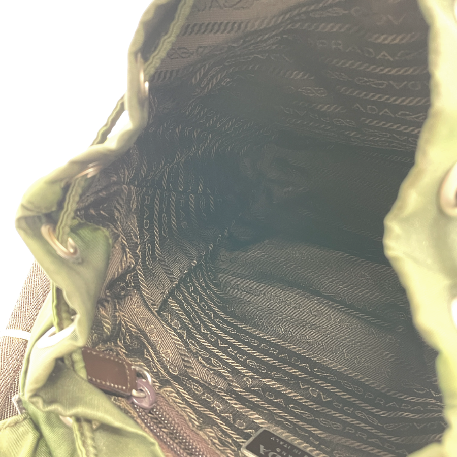 PRADA リュックサック　テスート カーキ