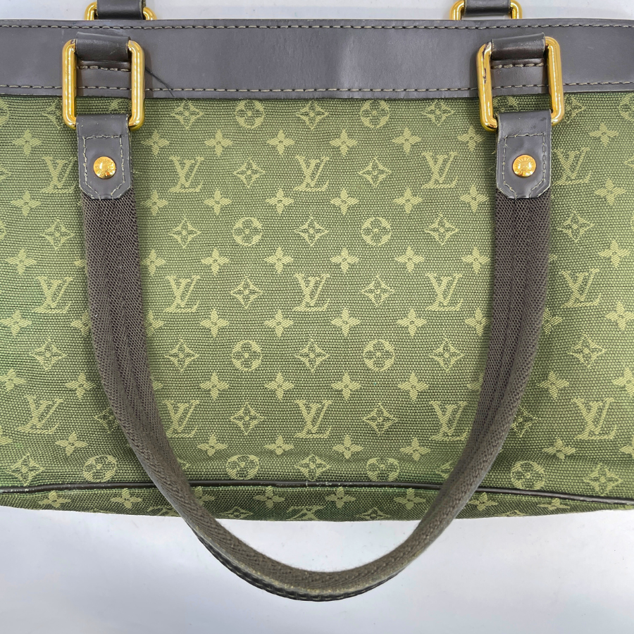 LOUIS VUITTON ミニ ルシーユPM