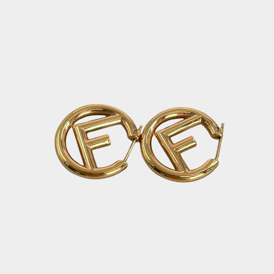 FENDI　エフイズ　ピアス　ゴールド