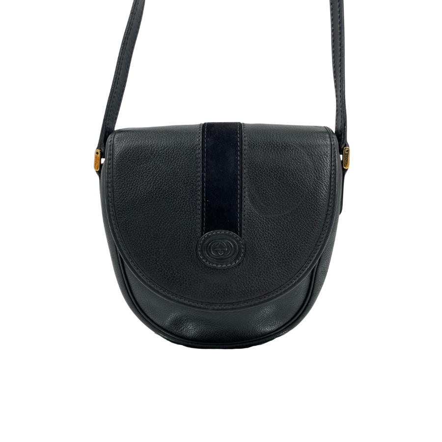 GUCCI　インターロッキングロゴショルダー