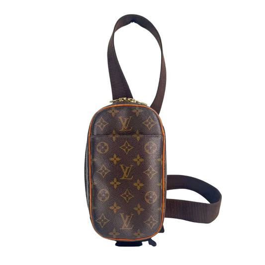 LOUIS VUITTON　ボディバッグ　モノグラム