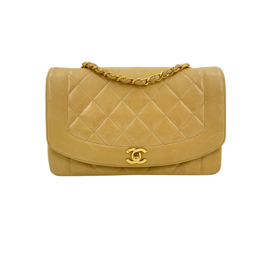 CHANEL　マトラッセ　ショルダーバッグ　ラムスキン　ベージュ