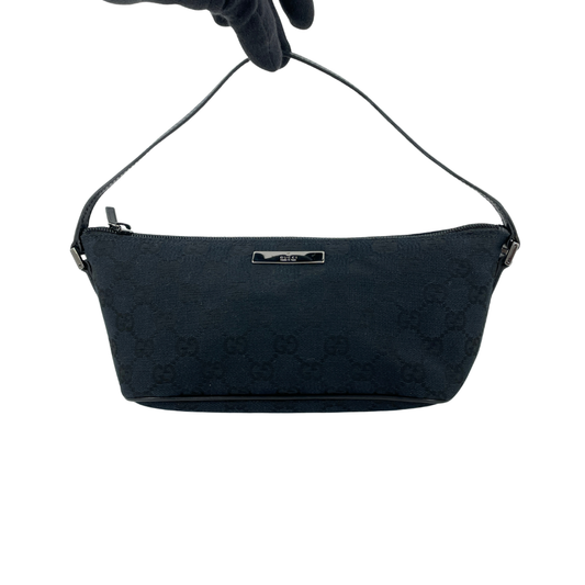 GUCCI　アクセサリーポーチ GGキャンバス