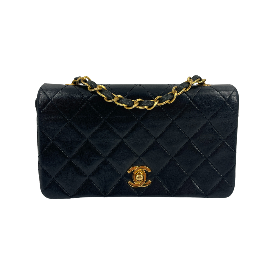 CHANEL Matelasse Full Flap Chain Shoulder Bag