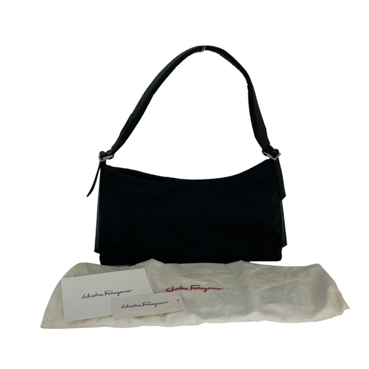 Ferragamo スポーツ　ナイロン　ワンショルダー