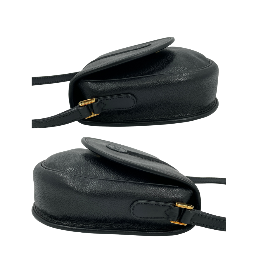 GUCCI　インターロッキングロゴショルダー